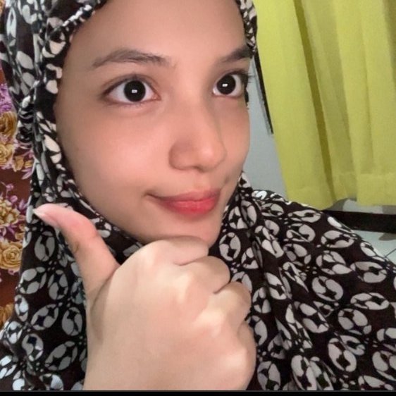 Menjelang Ramadan, saatnya share foto oshimu yang cantik itu pakai kerudung atau mukenah 🌙
