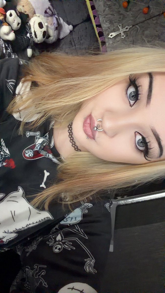 CyberPrinccess's tweet image. this is who all your hard earned cash goes to