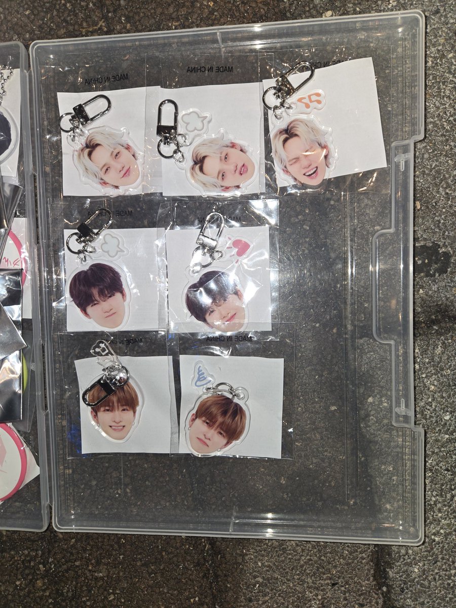 かきたろう tweet media