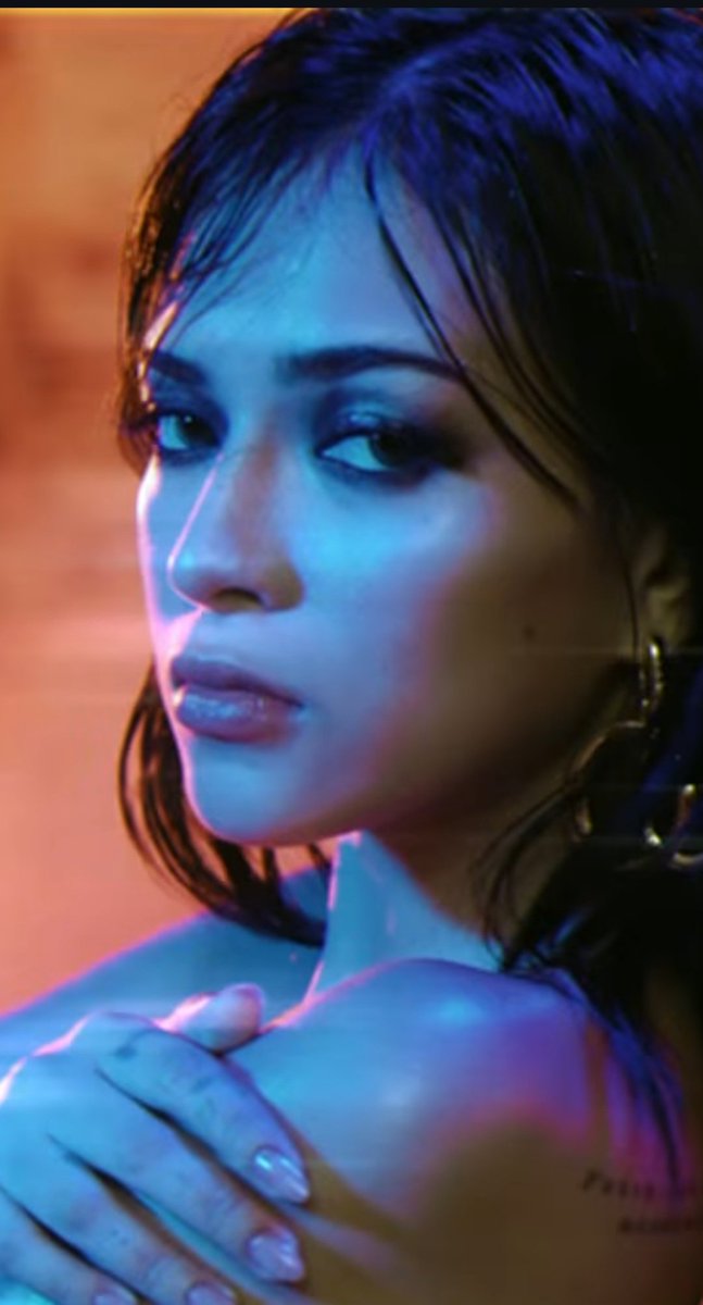 miksmahika's tweet photo. Grabe ung aura ni Mika. Talented talaga sya kahit sa modeling palaban yan sya. Engage

https://t.co/OaqAaMZ7Yh https://t.co/jFsO4lcg8w