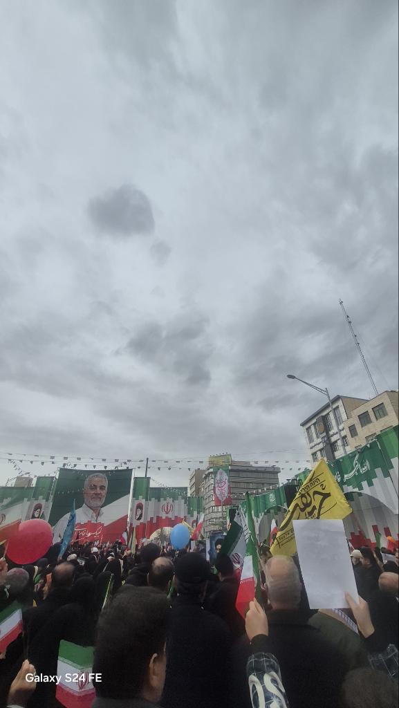Motahareh___'s tweet photo. جمهوری اسلامی ایران حرم است
و
دفاع از حرم واجب است...

۲۲ بهمن ۱۴۰۴
#لبیک_یا_خامنه_ای https://t.co/0wCqkhjbGe