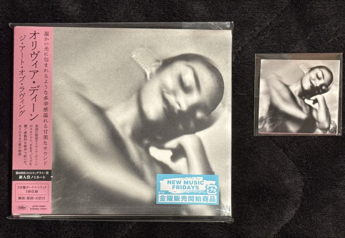 オリビアディーンの日本盤CD🫶🏻購入時にステッカーが貰えました🥹
落ち着いていて癒される歌声がお気に入りです🫧🍓