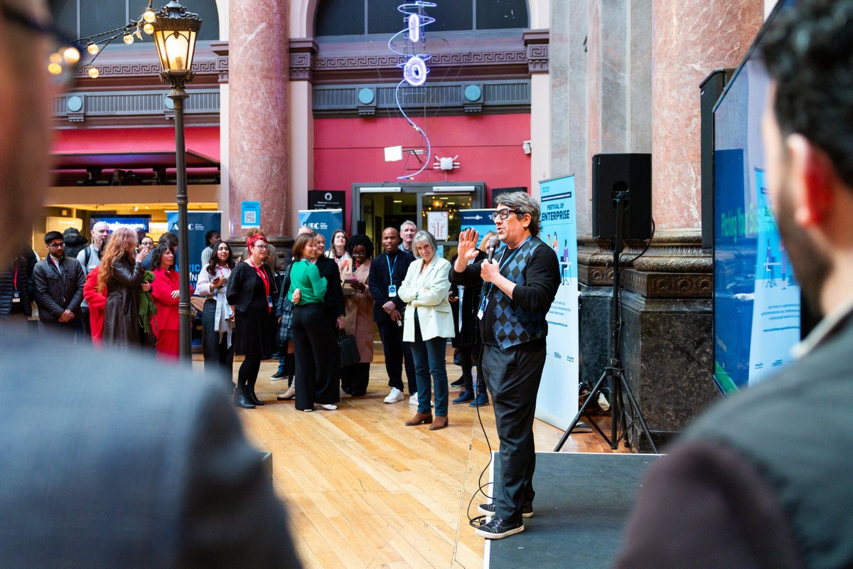 EnterprisingYou tweet media