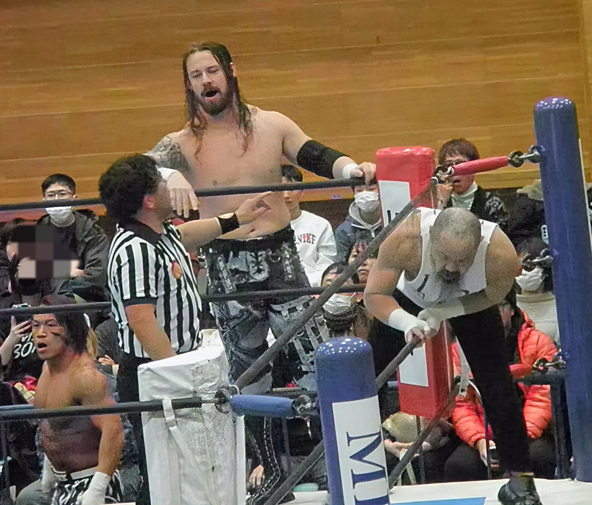 T43119T's tweet photo. 2026 2.7
新日本プロレスリング
タケダハムはびきのコロシアム
デビッドフィンレー選手
外道選手
#njwp
#njnbg
#デビッドフィンレー 選手
#外道 選手 https://t.co/OnPdPmGK1H