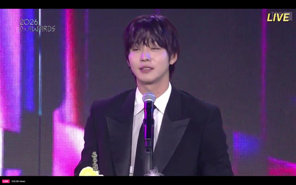 D-AWARDS tweet media