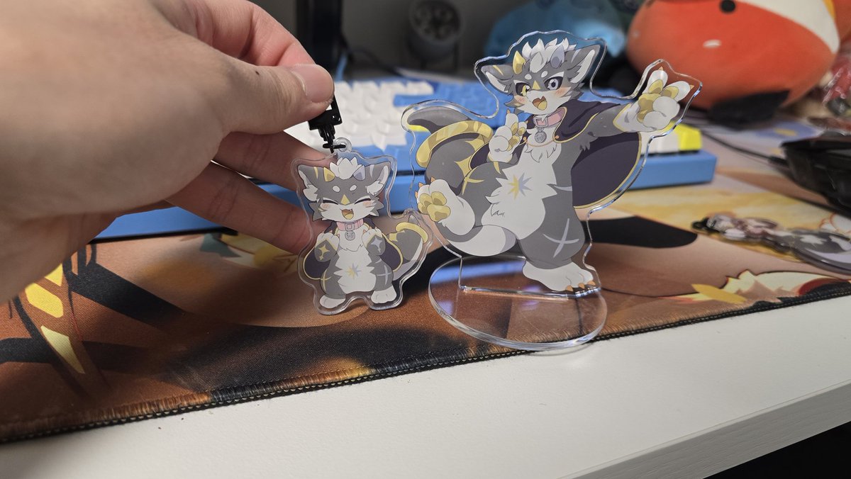 もらったイラストでグッズたのんてみた