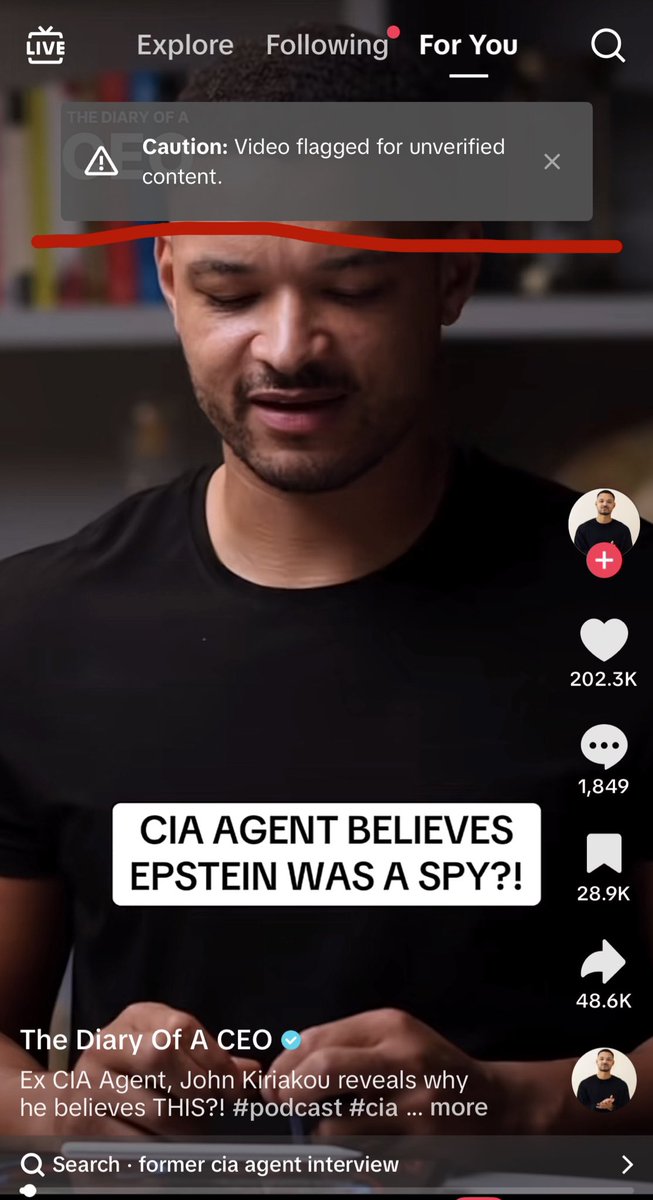drmlvrs's tweet photo. I’ve never ever seen such a warning on a tik tok wtff https://t.co/v7okUv7wXq