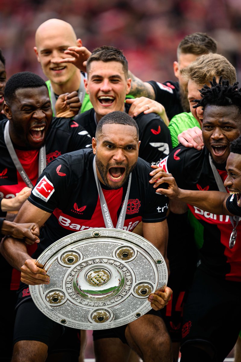 bayer04_en's tweet photo. Happy 30th Jona! 🎉 https://t.co/HMZxwfpjFC