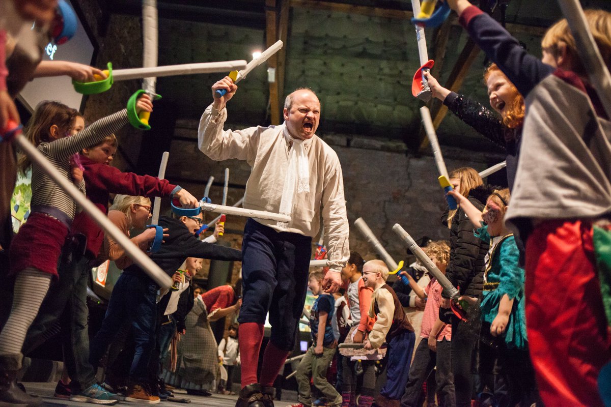 JerseyHeritage's tweet image. Head to our sites this #HalfTerm to entertain the family! We’re open daily, whatever the weather. Take on some pirates, feed the chickens, dress up as a knight, meet Barbu, watch a fire being lit, and enjoy a bite to eat in our cafes.

#FamilyFun #OurIslandStory @OgierGroup