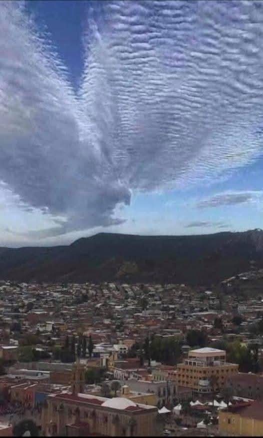 Taken in El Paso, TX this morning. I thought it was worth sharing.