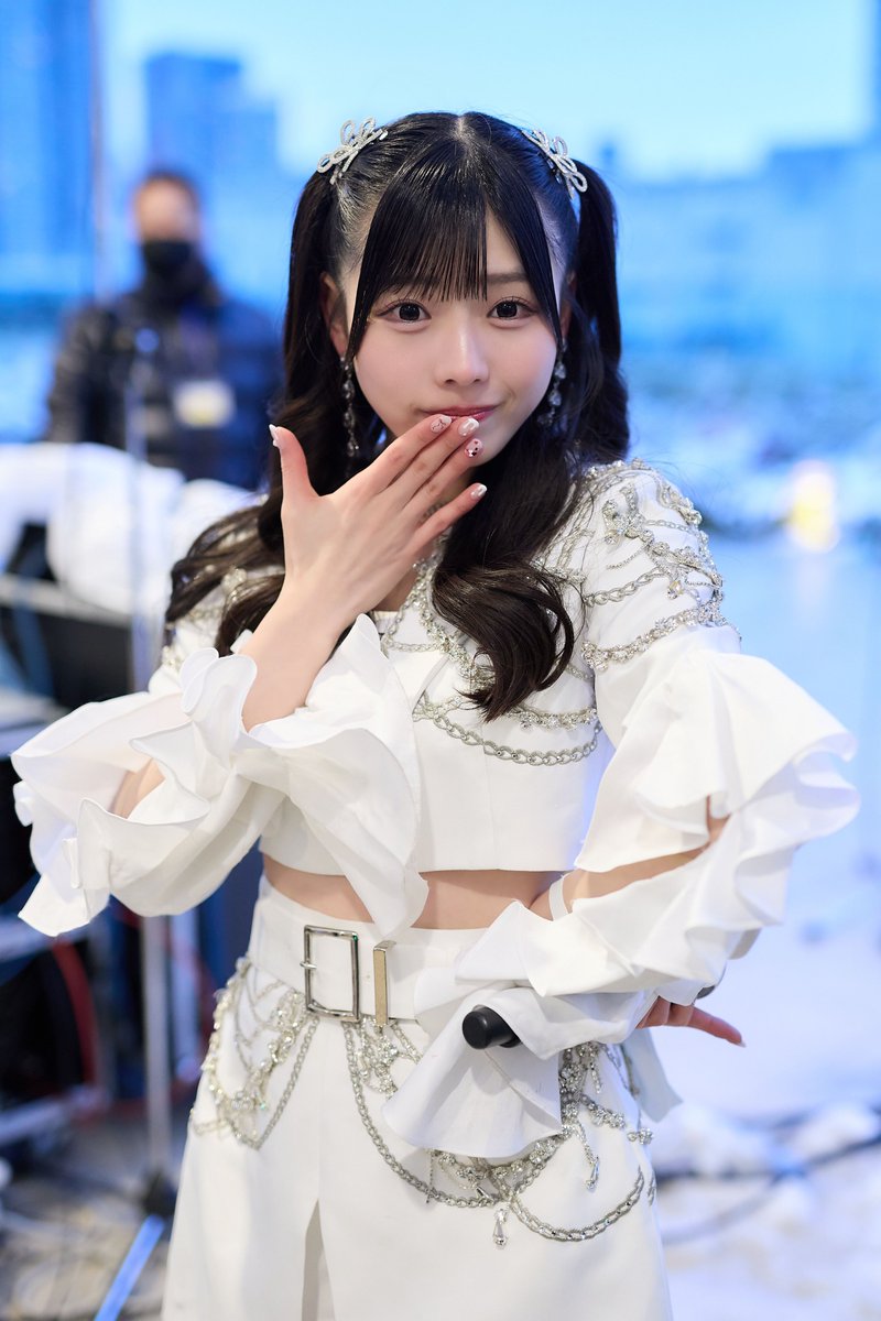 MOMO さん(WHITE SCORPION) @MOMO_whsp 「バレンタイン直前記念