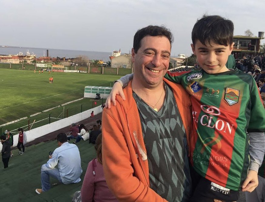 ▶️ #LosTitulares

🎙️ “La información de que estamos alquilando el Olímpico es errónea”.

🎙️ “Le cedimos el Olímpico a los muchachos del fútbol playa de Rampla y ellos lo alquilaron para juntar fondos para poder competir”.

🗣️ Gabriel Kouyoumdjian, Presidente de Rampla.