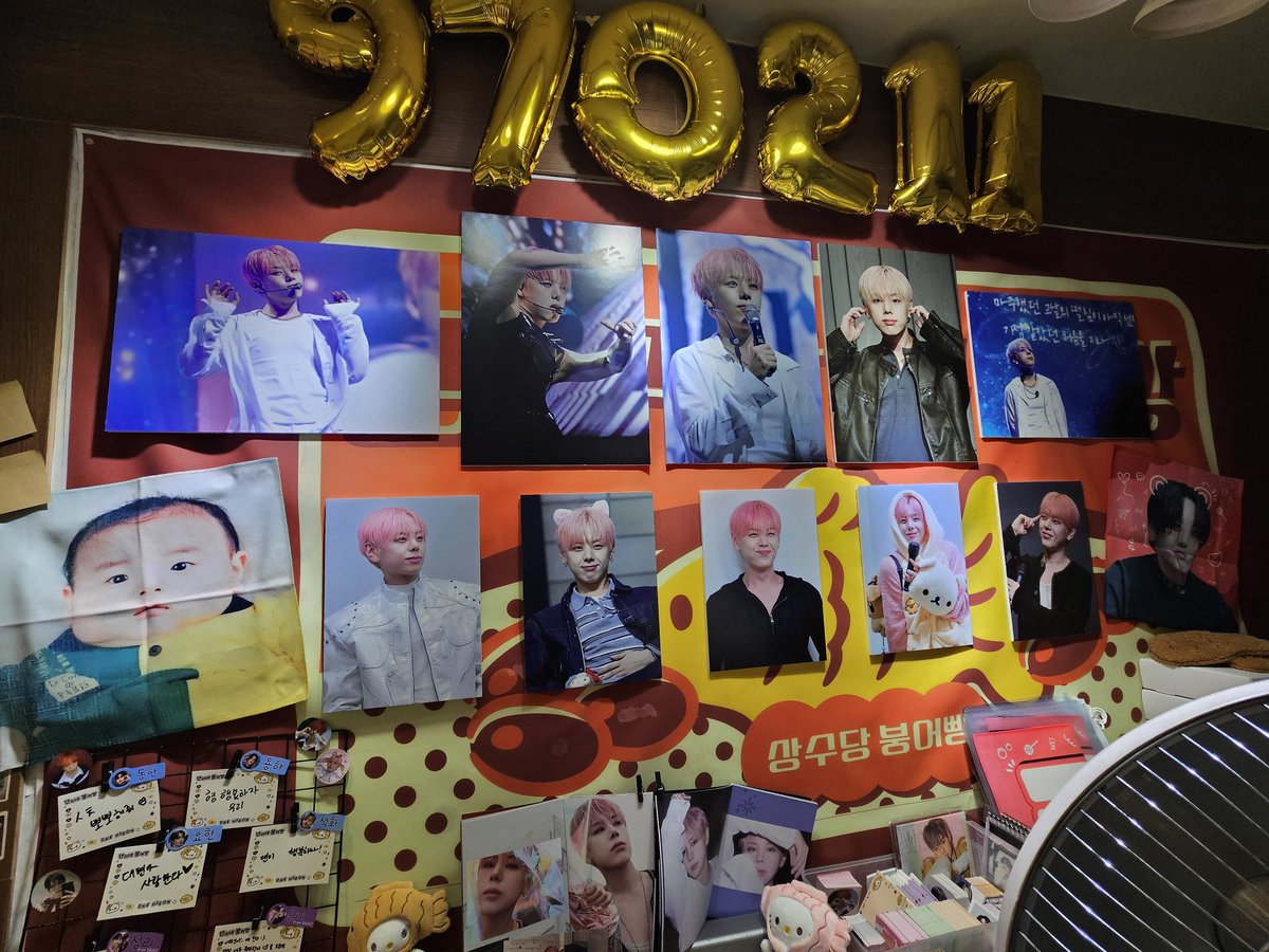 JDH0211's tweet photo. 📢21시부터 전시되어 있던 폼보드, 배너, 현수막 나눔합니다!!!
필요하신 분은 상수당으로 와주세요😊
#장대현 장대현 https://t.co/L1DYt9gu9R