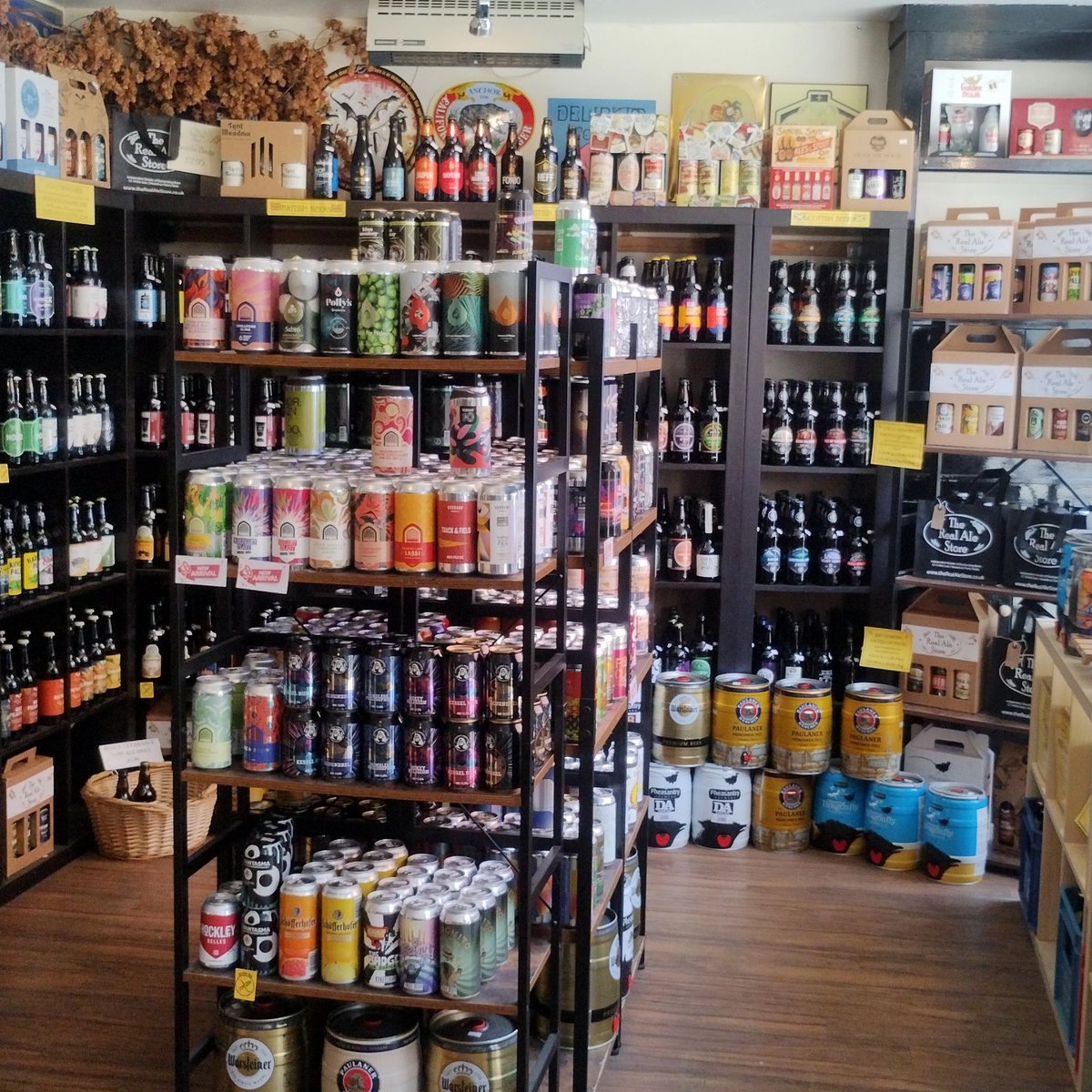 Real Ale Store tweet media