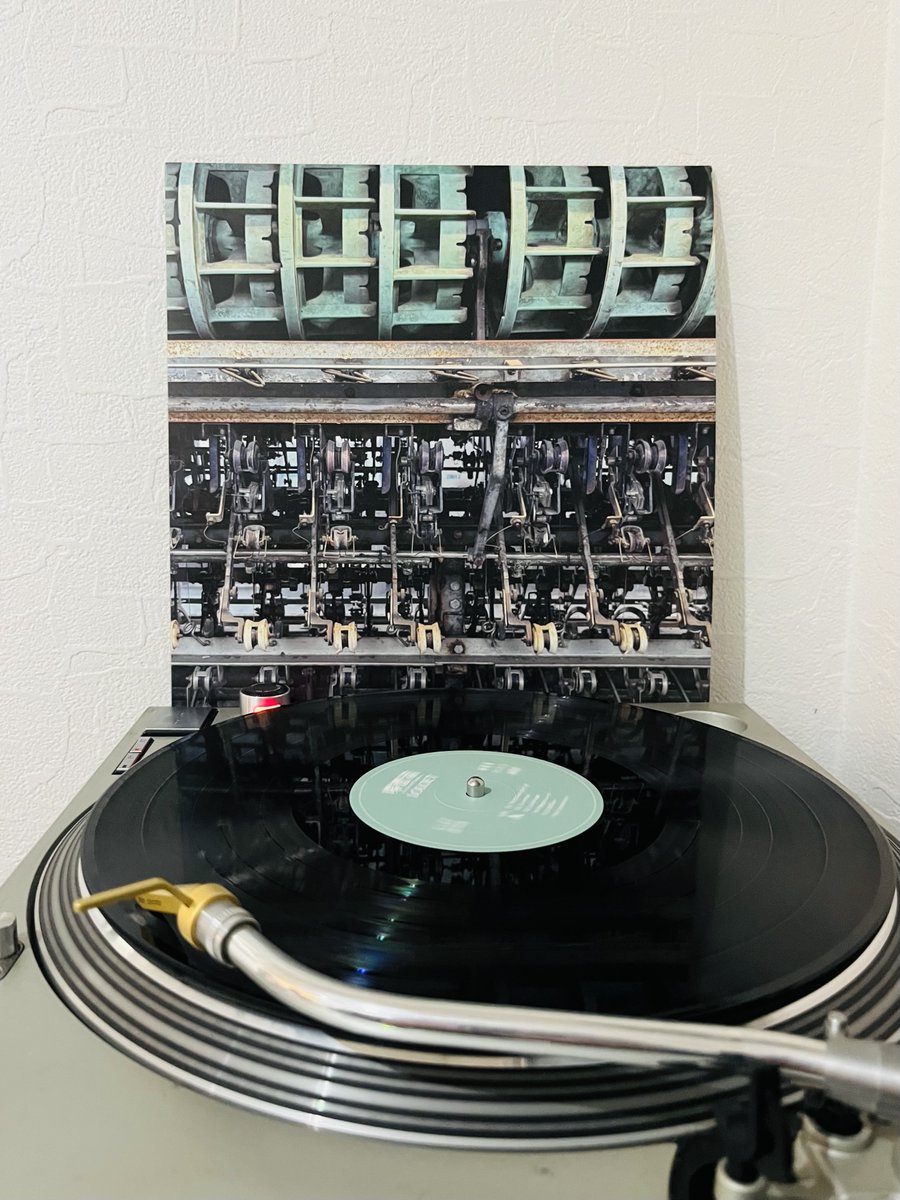 LOLOET『環響音』LP届いた😀
音の響く環ということで（エン）との共通点も感じたり。