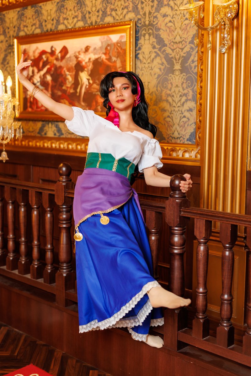 ジプシーの踊り子💃

(お姉さんキャラ初めてで身体も固ければ表現力も難しい👉👈)

 #Enchanted_Ballroom