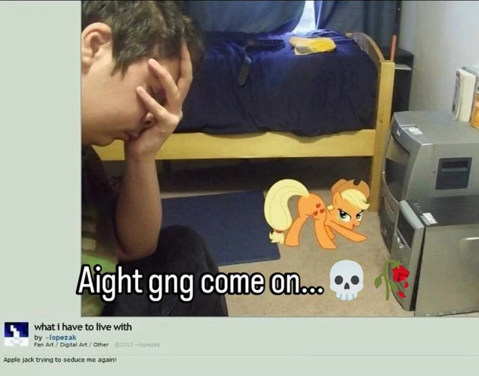 pepperbee_x's tweet image. Me posting about J murder drones