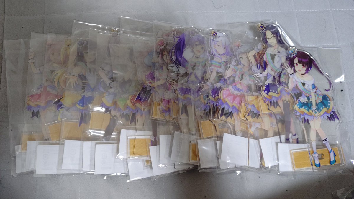 オンゲキ6thライブイラストのアクスタ届いたぞ