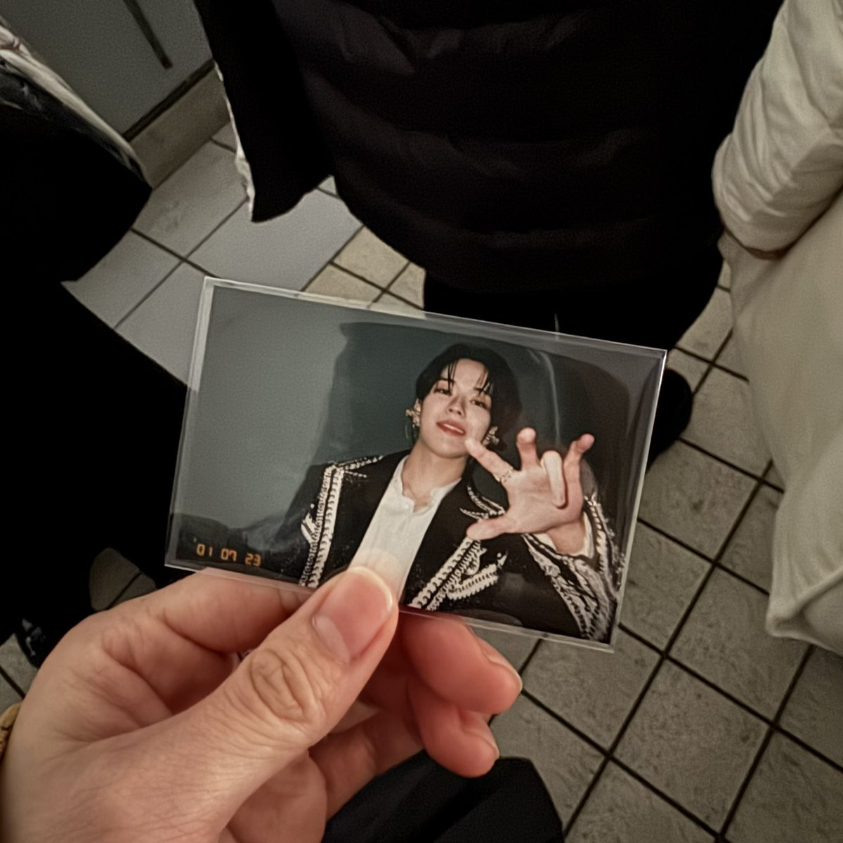 0613maker's tweet image. 誰かアサヒに変えて頂ける方いましたらお気軽にリプDM下さい😭

TREASURE ラキドロ　FC特典

譲　ジュンギュ
　　ジェヒョク
　　ドヨン

求　同種アサヒ

#TREASURE交換