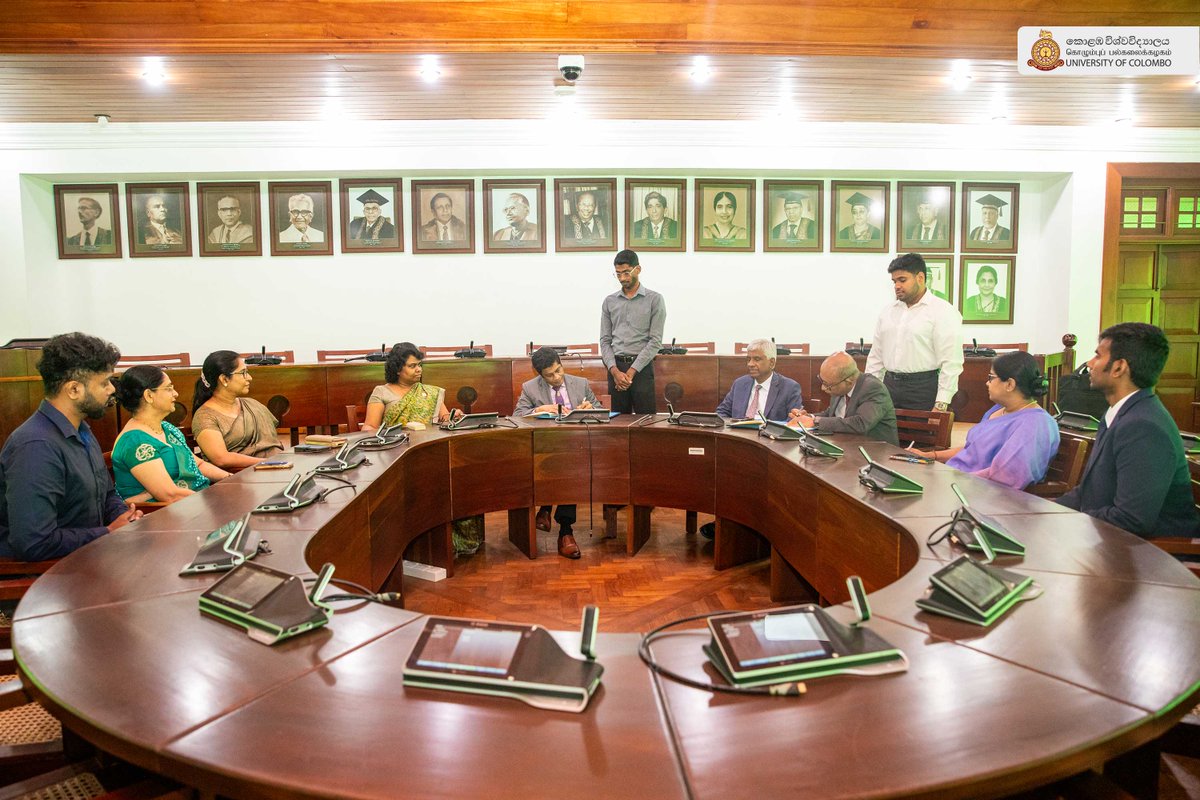 University Colombo tweet media