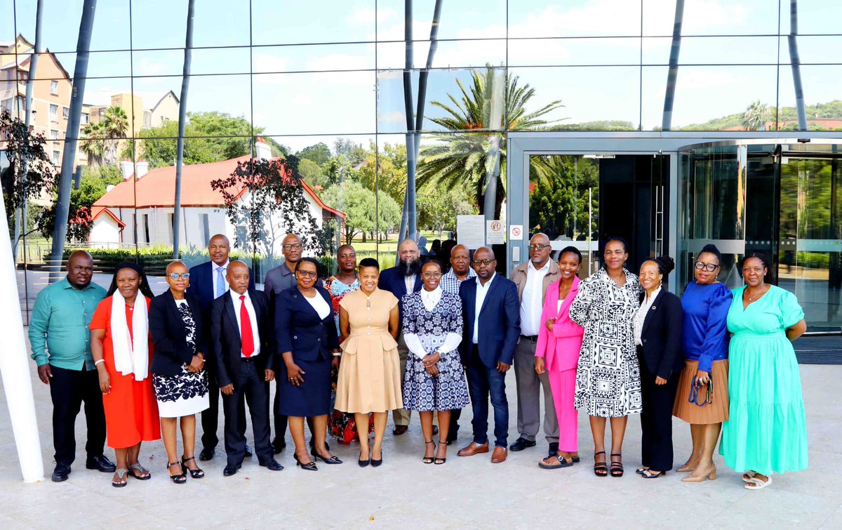 Statistics South Africa (Stats SA) tweet media