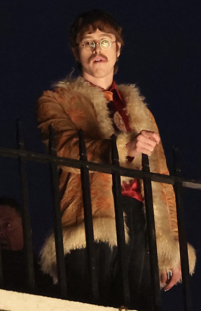 New photos of Harris Dickinson as Sgt. Pepper era John Lennon 🎬 #BeatlesBiopics
