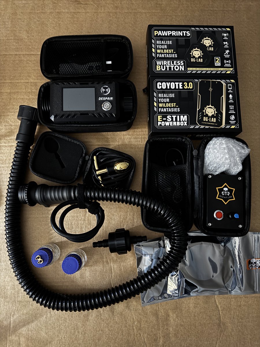 Master77do's tweet photo. Anyone likes to play hard and intense? New BC toy arrived 😇😈
@kink_alexander I think you will be the 🐹 guinea pig 😈 get your rubber outfit ready 

#Coyote3 #despairlab https://t.co/1RX2Zc1HiF