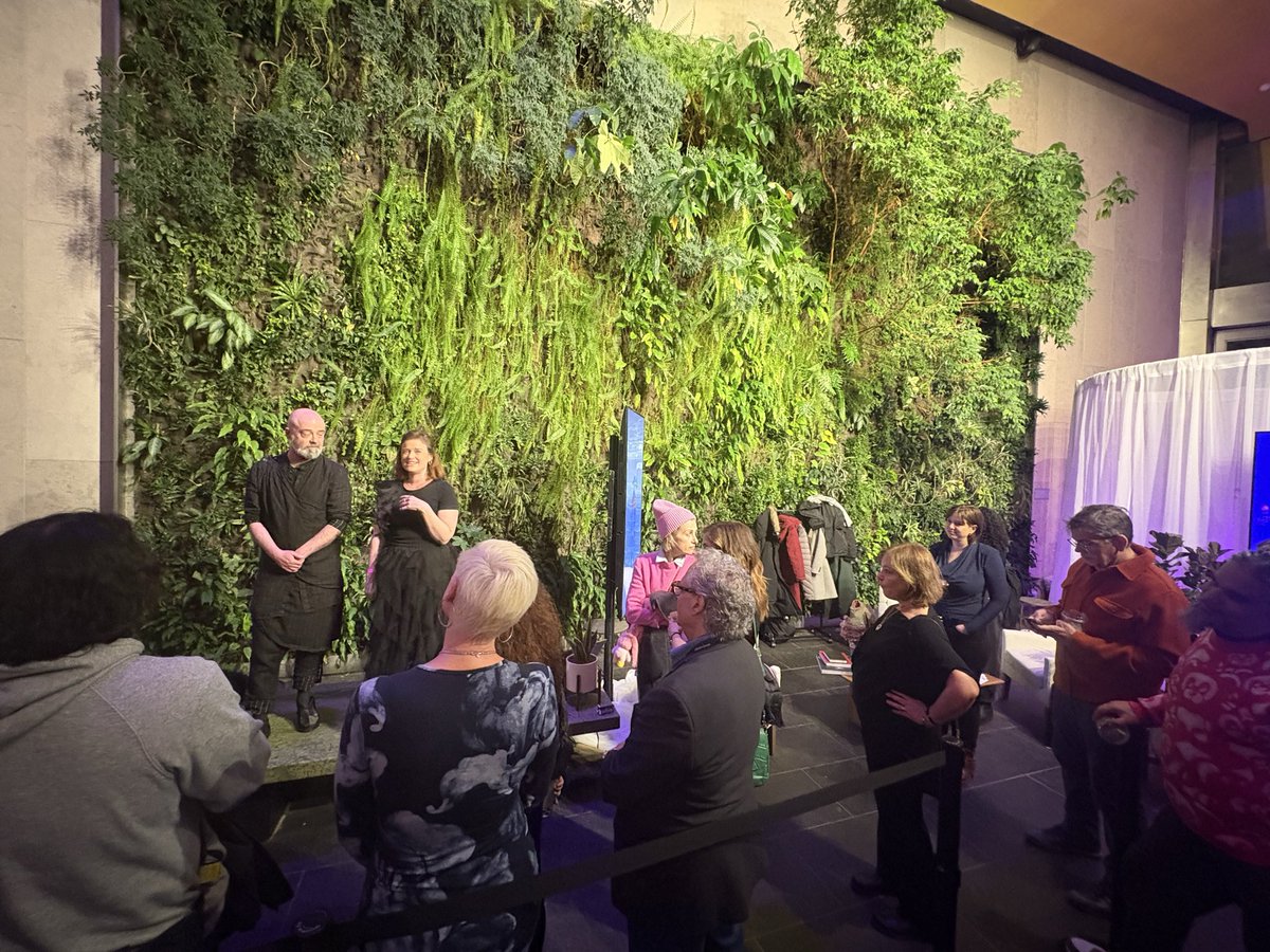 Elena Piech 👾 tweet media