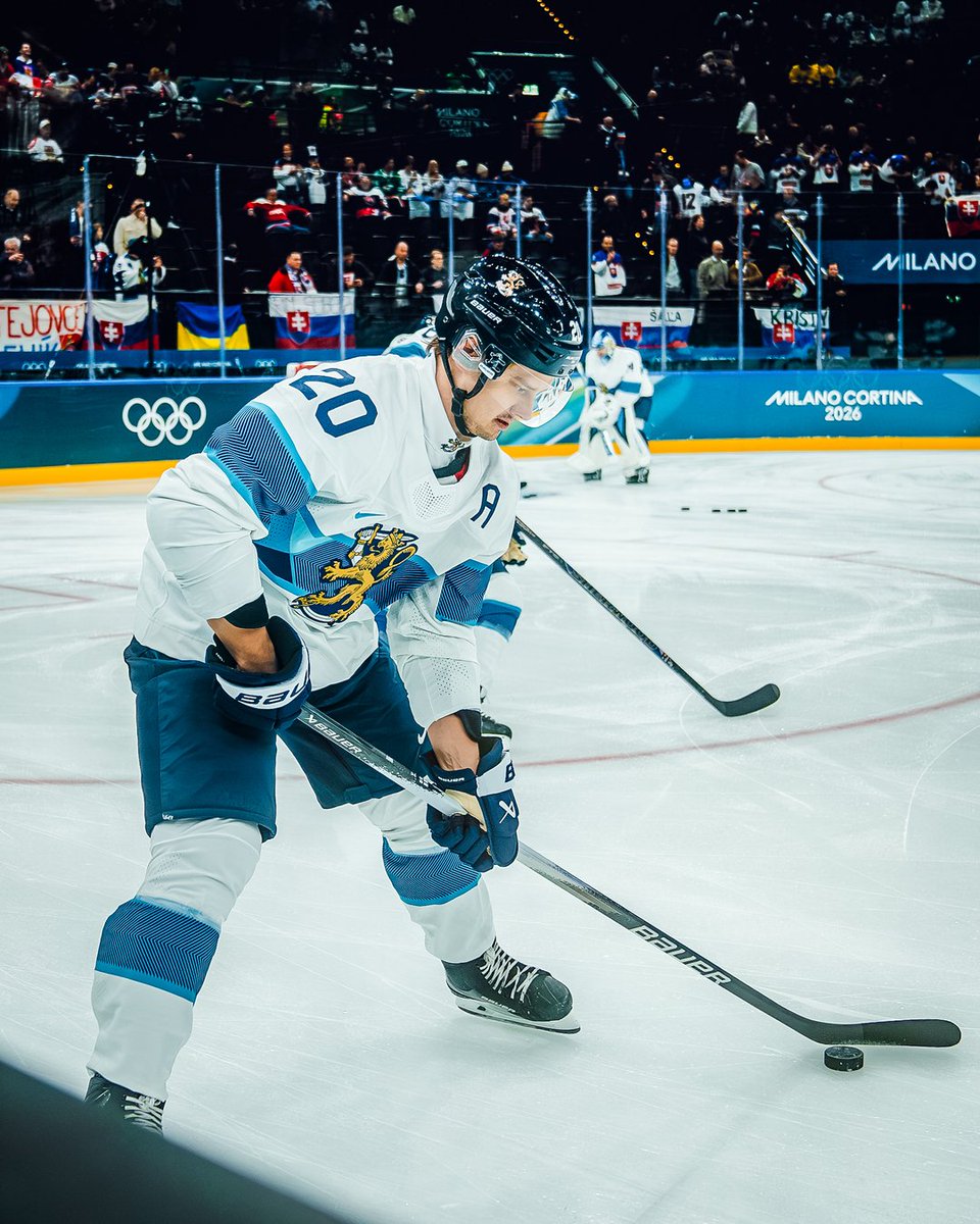 y - Carolina Hurricanes tweet media