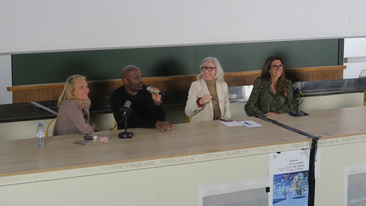 ENTRETIEN Anne-Claire Coudray et Harry Roselmack à Marseille pour Les Rencontres de l’info : «L’opinion a pris le dessus sur le fait» - tvmag.lefigaro.fr/programme-tv/a… via <a href="/TVMAG/">TV Magazine</a> <a href="/Le_Figaro/">Le Figaro</a>