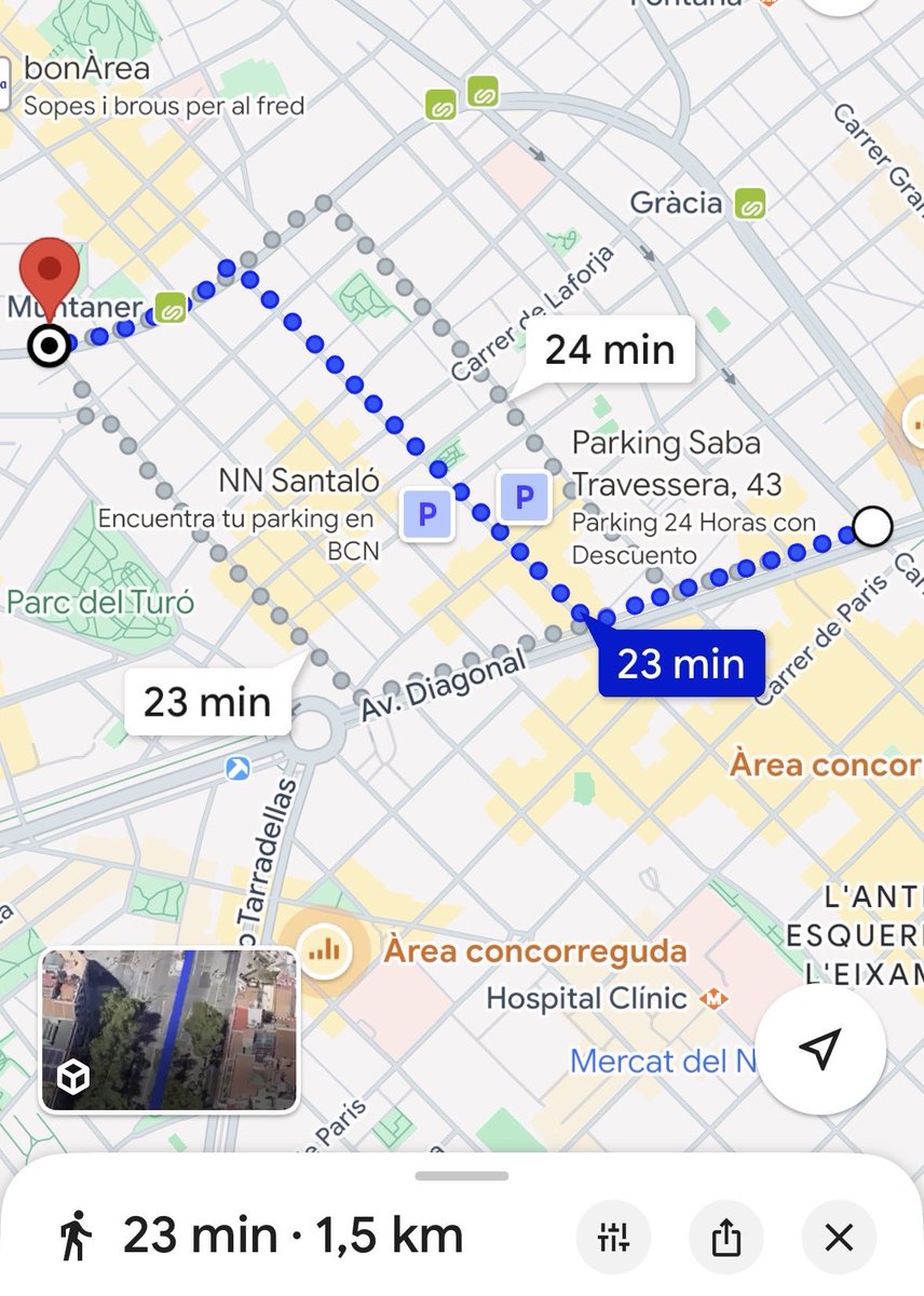 <a href="/3CatInfo/">3CatInfo</a> Al arribar al Departament he fet el camí de tornada per agafar el tren i m’he trobat el final on està marcat. 
El recorregut marcat en blau estava tot de gent + els que ja havien arribat + alguns que havien marxat… feu números, però a mi me’n surten bastants més.