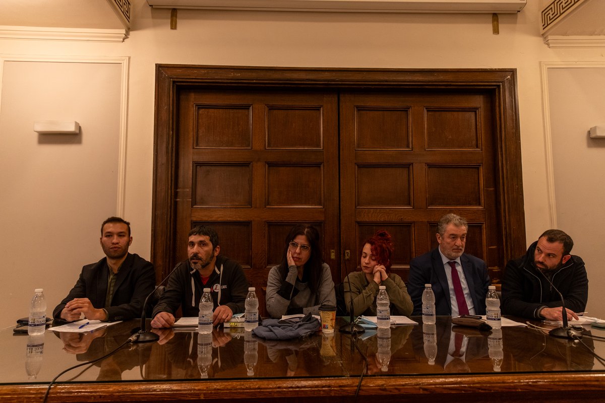 Από τη Συνέντευξη Τύπου, σήμερα Τετάρτη 11/02 στον Δικηγορικό Σύλλογο Αθηνών, από μέλη της Κοινότητας Κατειλημμένων Προσφυγικών, της Επιτροπής για την Ανάδειξη και την Υπεράσπιση της Κοινότητας Κατειλημμένων Προσφυγικών και της Συλλογικής τους Μνήμης
#save_prosfygika