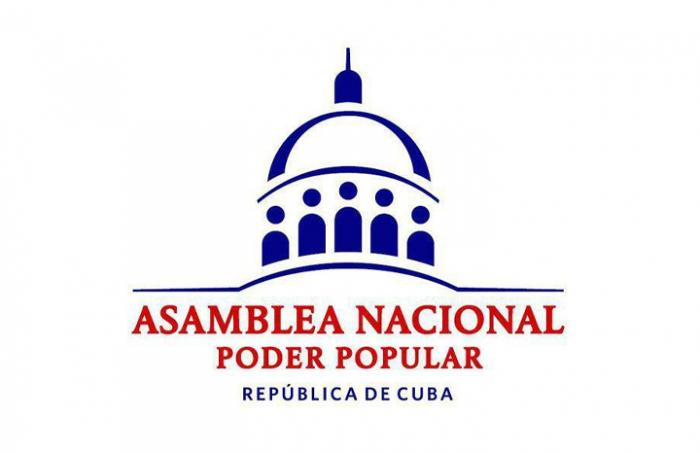 El Consejo de Estado de #Cuba acordó liberar de sus funciones laborales a los delegados a las Asambleas Municipales del Poder Popular cuya  responsabilidad lo permita.
<a href="/PaulinoPrezVie1/">Paulino Pérez Viera</a>
<a href="/Emp_Avilmat/">Empresa Materiales de Construcción Ciego de Ávila</a>
#Avilmat