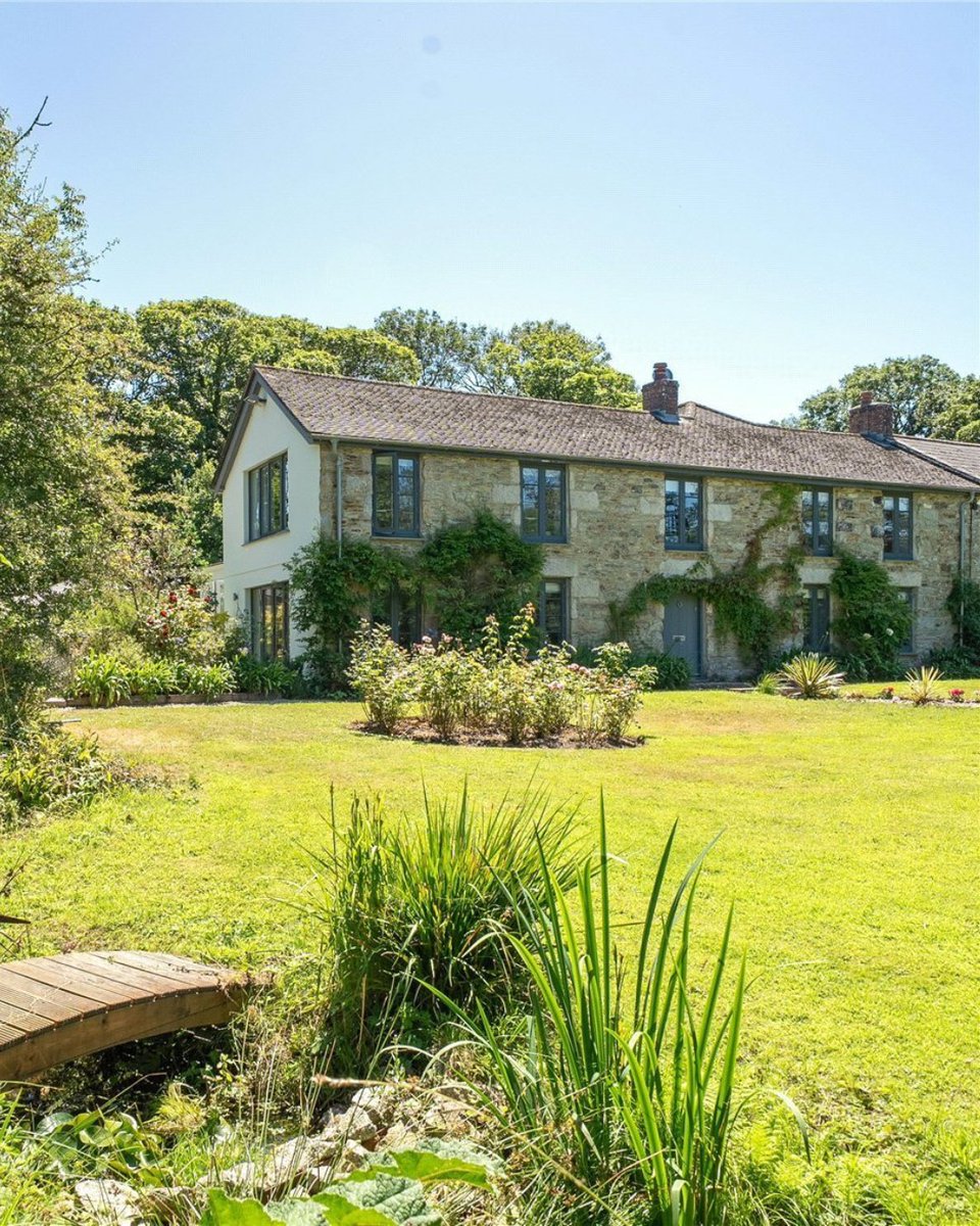 Jackson-Stops Cornwall tweet media