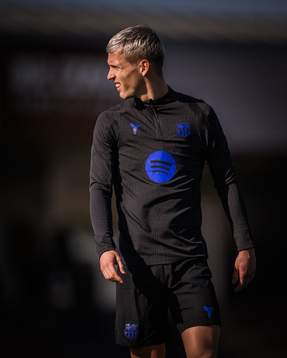 Olmo is the one who controls the hour 👉⌚️