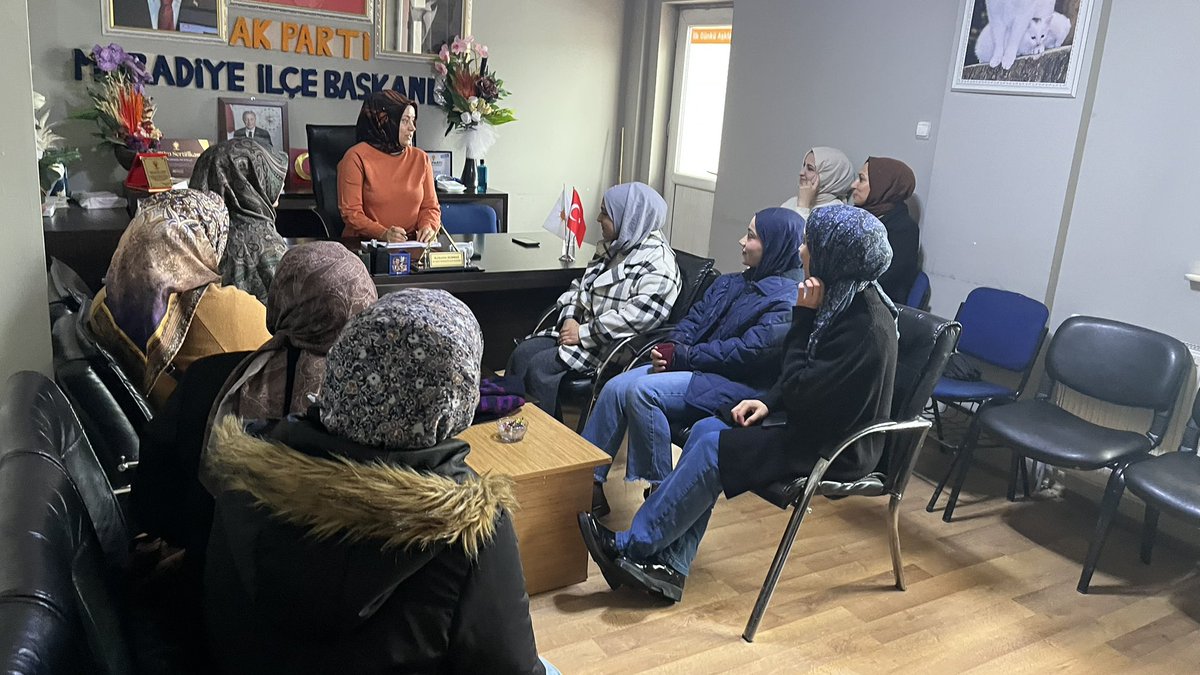 📍Haftalık Yönetim Kurulu Toplantısı

İlçe Başkanımız Sayın  <a href="/KutbettinDrmz65/">Kutbettin Durmaz</a> ve İlçe Kadın Kolları Başkanımız <a href="/Sevdacicek25/">Sevda Çiçek</a> ile birlikte haftalık yönetim kurulu toplantımızı gerçekleştirdik. <a href="/tugbaisikercan/">Tuğba IŞIK ERCAN</a> <a href="/ArvasAbdulahat/">Abdulahat Arvas</a> <a href="/zerrin_alpaslan/">Zerrin Alpaslan</a>  <a href="/akkadinvann/">AK Kadın Van</a> <a href="/sevdagundogdu_/">Sevda Gündogdu</a>