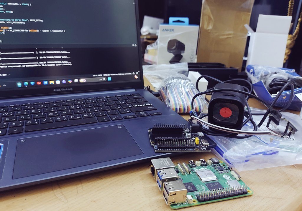 أمينه هوساوي tweet media