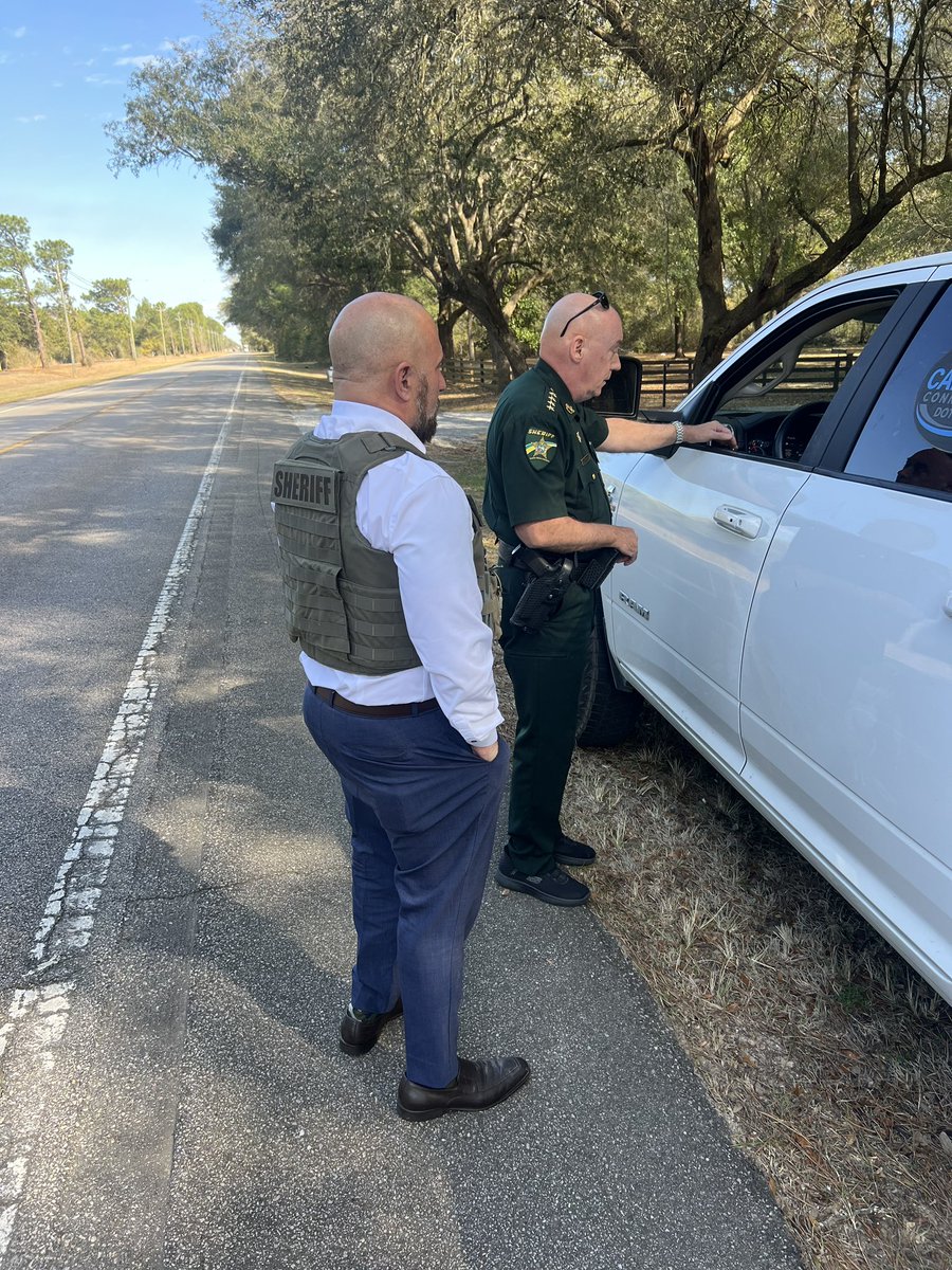 JayCollinsFL's tweet photo. This campaign is about leadership. Who do you want with you in the trenches? 

I’m a battle-tested conservative who fought overseas and I’m fighting every day for Florida’s future. As your next Governor, I won’t need on the job training.

I’m ready to roll up my sleeves on day one.