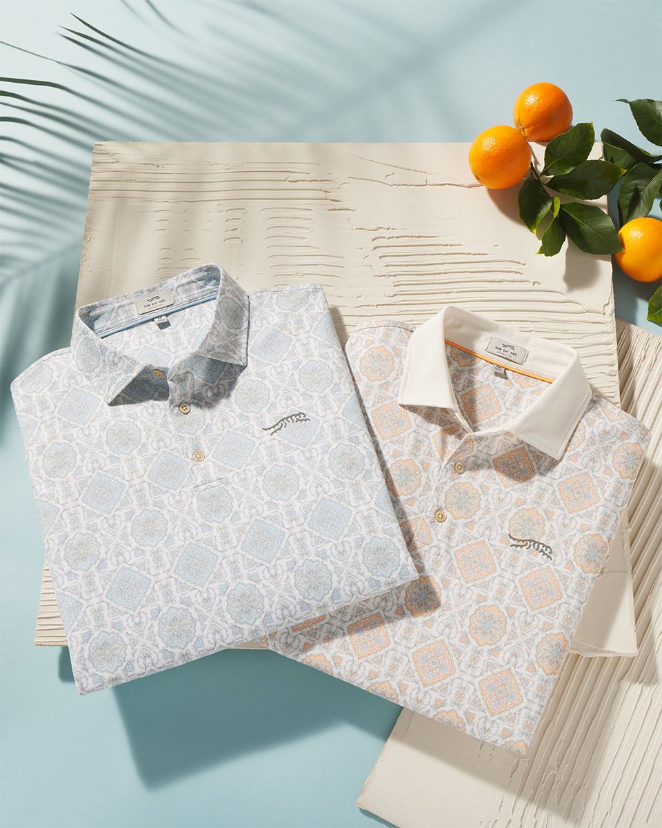 SunDayRed's tweet image. Throwback style refined by insights from the ultimate competitor. Custom artwork flows across fabric engineered for performance, capturing a modern tribute to the relentless pursuit that is Tiger's legacy. Shop all-new polos: sundayred.com/men/tops/polos… #SunDayRed