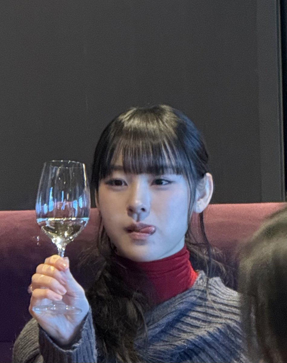 지혜야 생일축하해용💙
cheers🥂