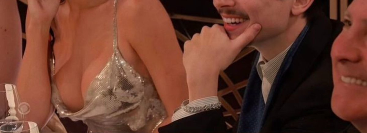 Tap for a beautiful couple