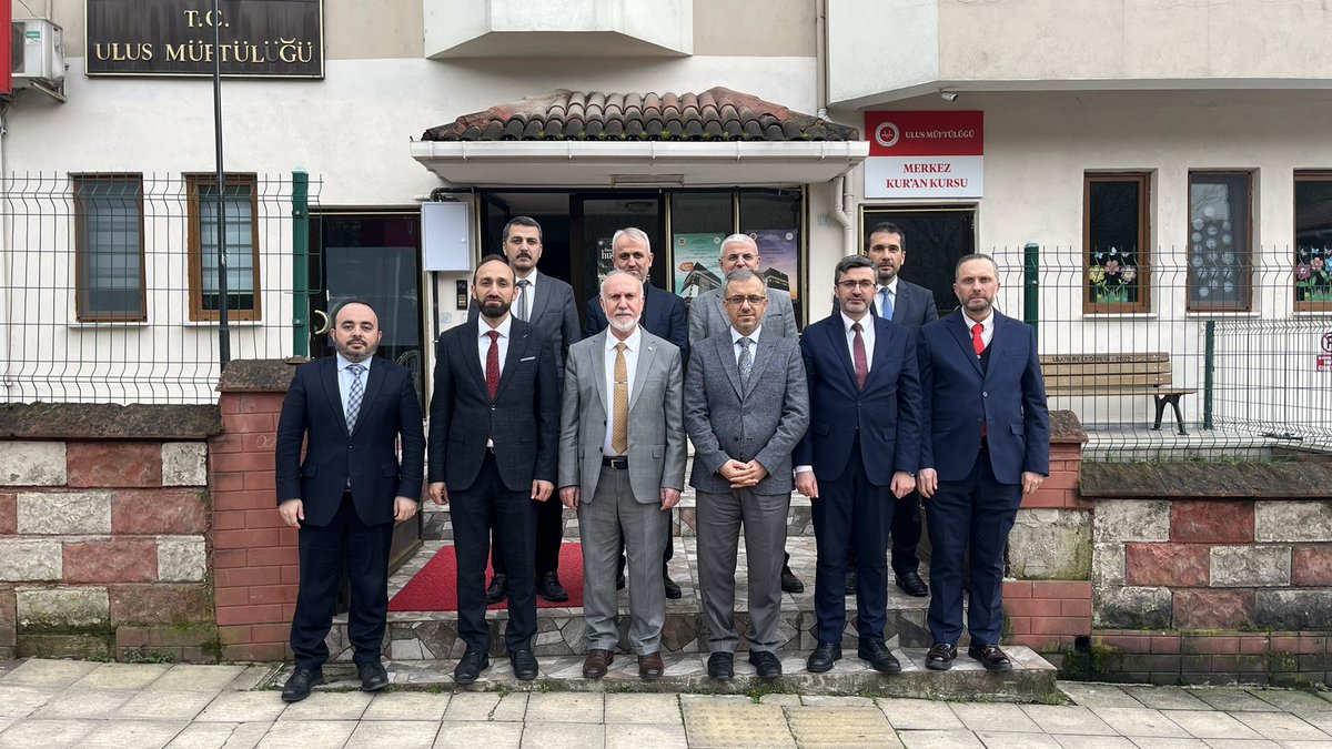 İl Müftüsü Ömer Keskin Başkanlığında Ramazan Hazırlık Toplantısı Yapıldı

Bartın İl Müftülüğü tarafından düzenlenen ilçe müftüleri istişare toplantısı, İl Müftüsü Ömer Keskin başkanlığında Ulus İlçe Müftülüğümüzün ev sahipliğinde gerçekleştirildi.