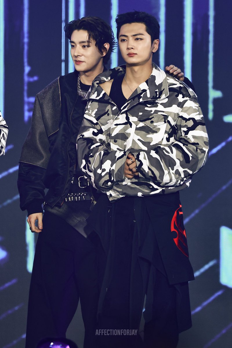 AFFECTIONFORJAY tweet media