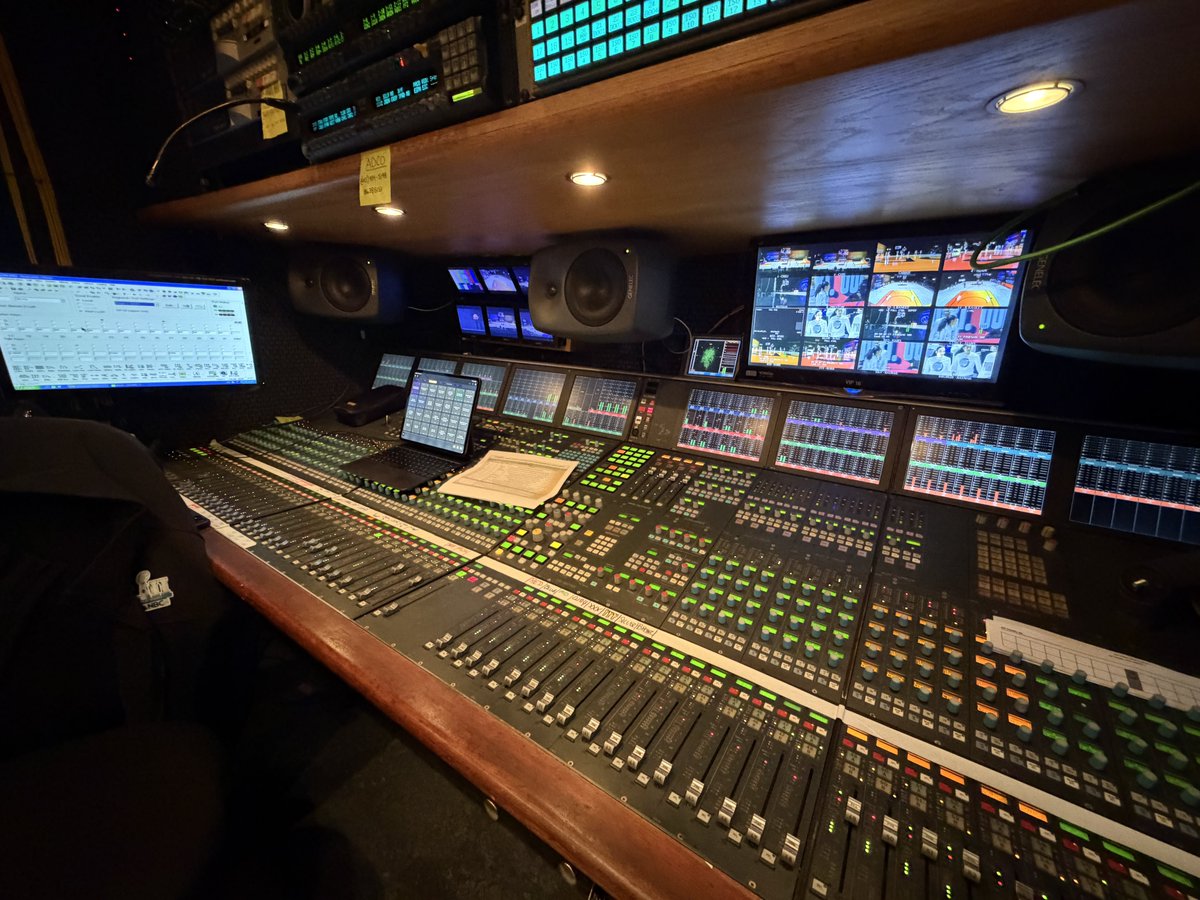 Jordan Alves tweet media