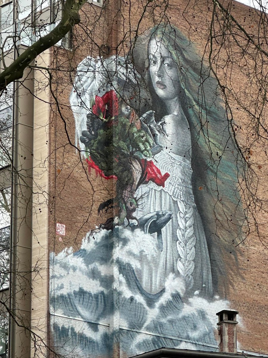PatrickFavrel's tweet photo. #StreetArt in #Bruxelles by #LulaGoce https://t.co/TYQ8W50DrM