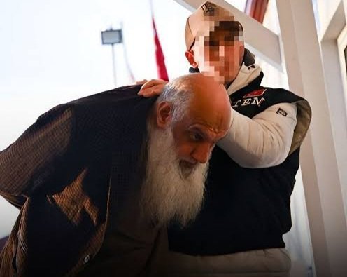 migferhaber's tweet photo. Hüseyin Baş:

“MOSSAD ajanları sosyal medyada hoca kılığında vaaz verip, Atatürk’e hakaret ediyor.” https://t.co/fvVvdcwvhu
