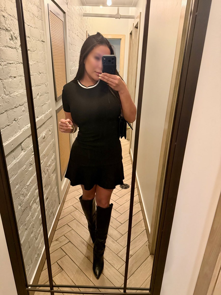 Ms Anna Lee 🌹| TORONTO tweet media