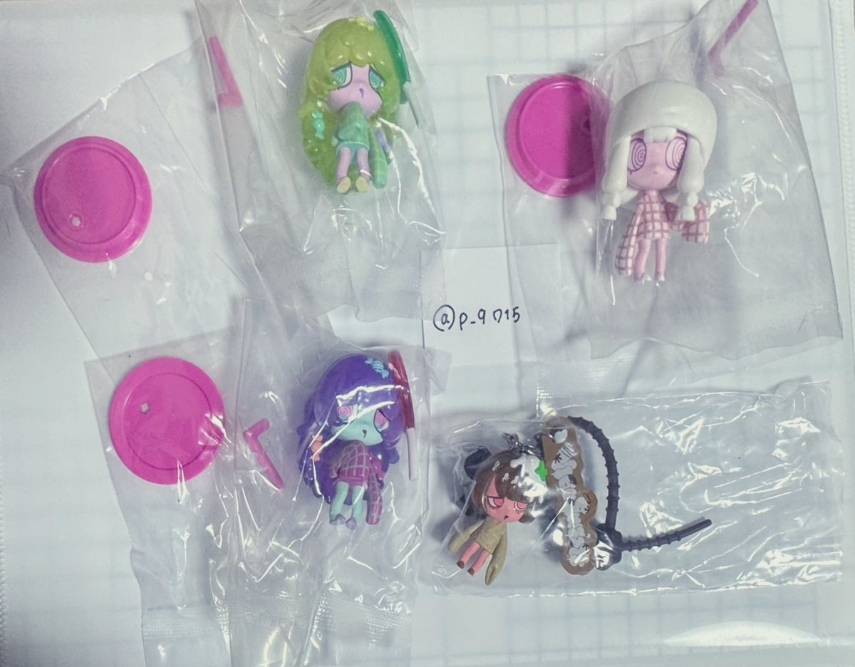 p_q715's tweet photo. 【交換】 VIRUSWEETS ウイルスイーツ
フィギュアコレクション
カラフルマルチチャーム

譲 ⌇ 画像１ N

求 ⌇ 画像２ 引けなかったので1種類ずつ
画像３ 被ってしまったので探している方が居ましたらどれでも◎

プロカ必読ください
郵送希望です
難しいと思いますがお気軽にお声がけお願いいたします https://t.co/APCzbuEAaD