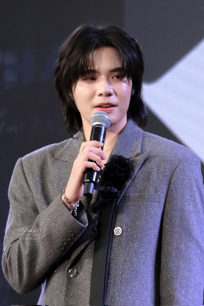 TPPSNAP19's tweet photo. / 2026.02.08 |×
Fansign 💬
♡ : @PpiyawatT
#JapanExpoThailand2026
#เจแปนเอ็กซ์โปไทยแลนด์2026
#tppiyawat #toppiyawat
#ท๊อปปิยวัฒน์ https://t.co/ZJxfmUmFCa