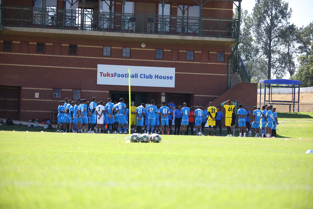 AmaTuks's tweet photo. The focus switches back to the league
#insidetraining https://t.co/8OizYSm8QM